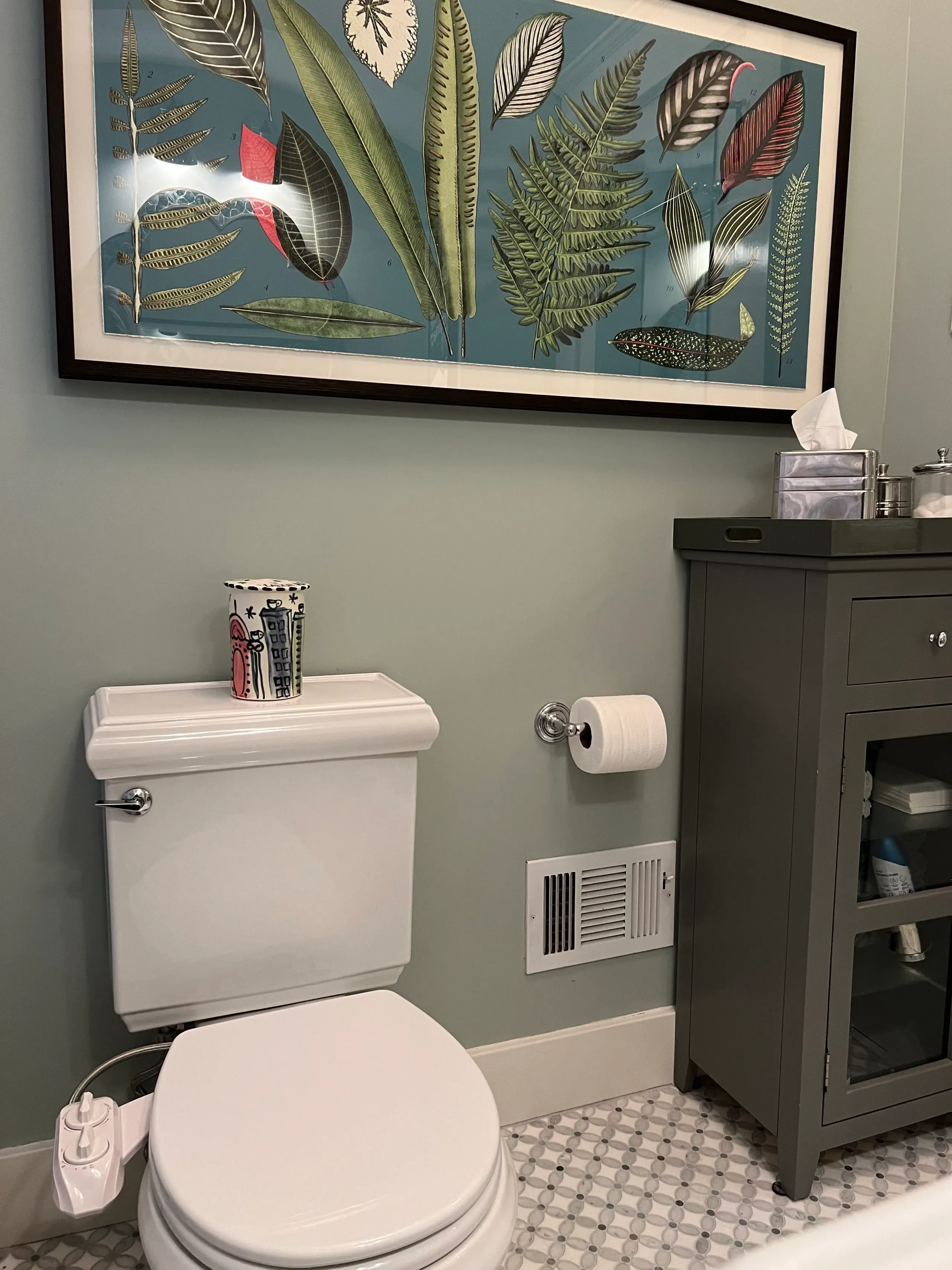 Midtown Terrace Level Apartment